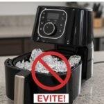 Evite usar papel alumínio no fundo da Fritadeira Air Fryer
